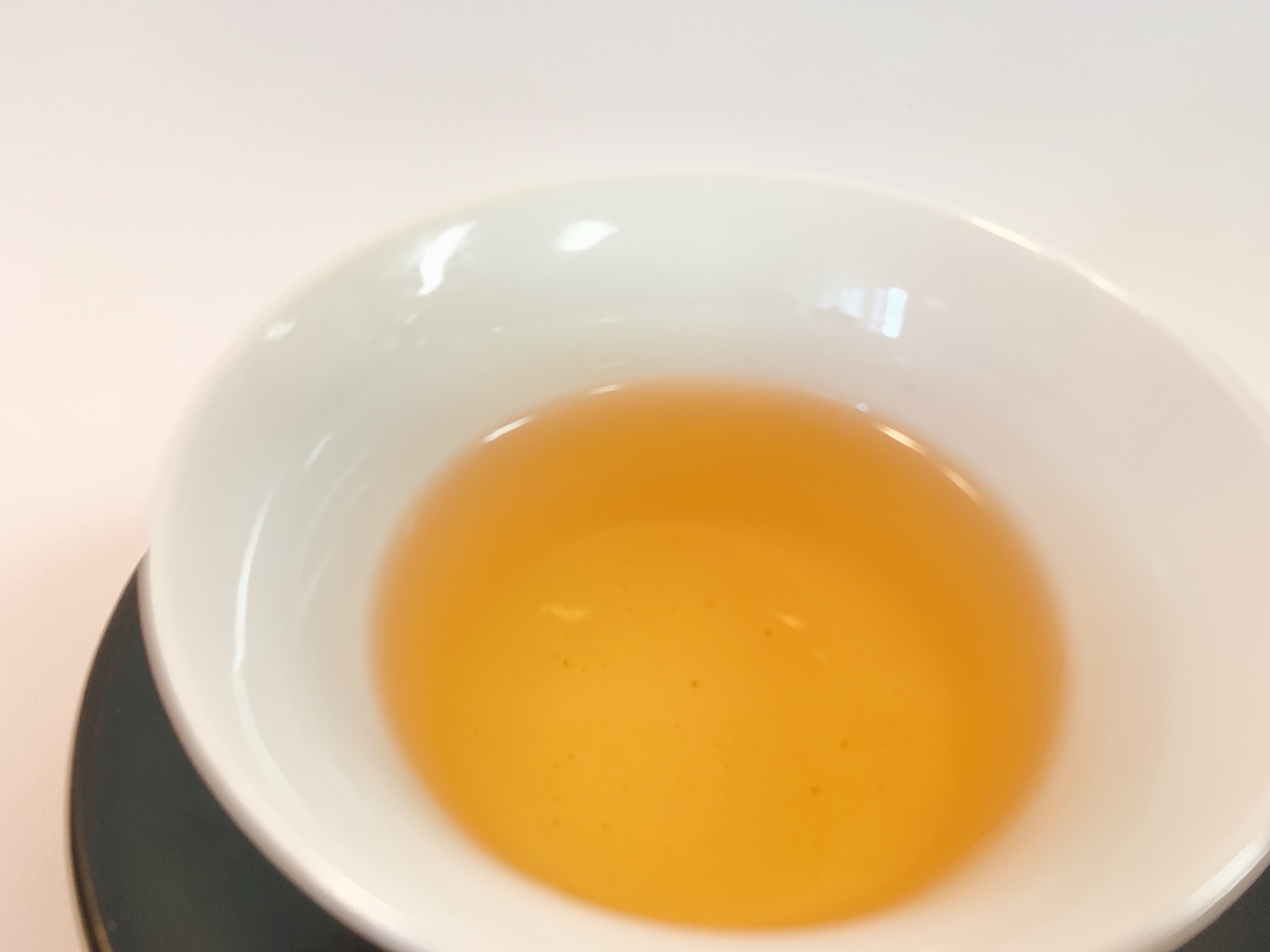 阿波晩茶　お茶の色